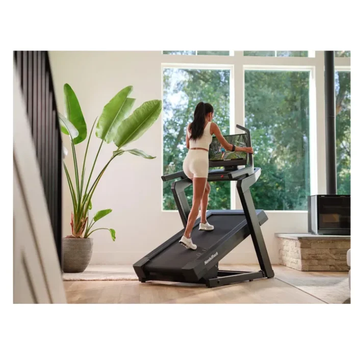 Tapis de Course NordicTrack X24 2