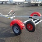 Remorque-et-chariot-de-mise-a-leau-pour-deriveurs-2-compressed.jpg